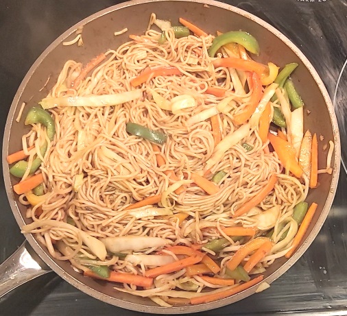 Prawn Yakisoba  Recipe - Finishing the dish: Ebi Yakisoba (Prawns with Ramen Noodles)