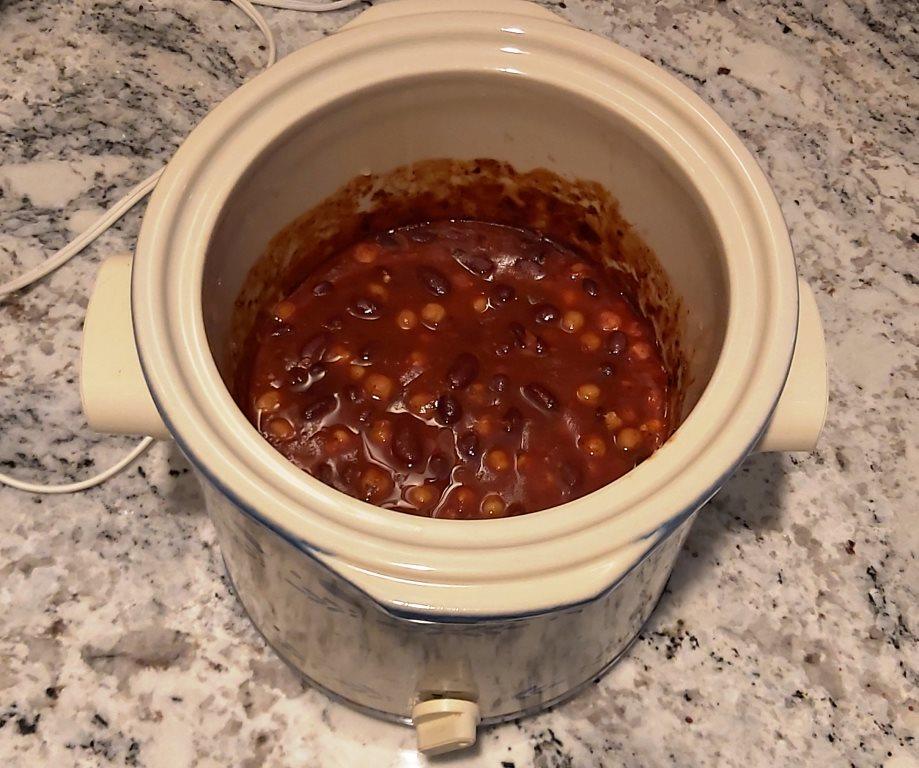 Beef Crock Pot Chili - Easy Crock Pot Chili