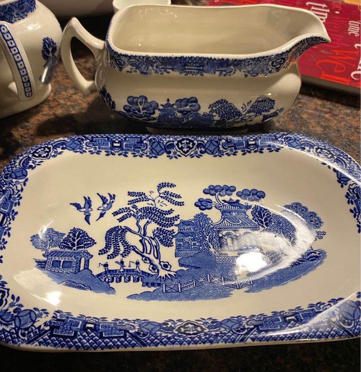 collecting blue willow - my blue willow collection and how to buy blue willow china