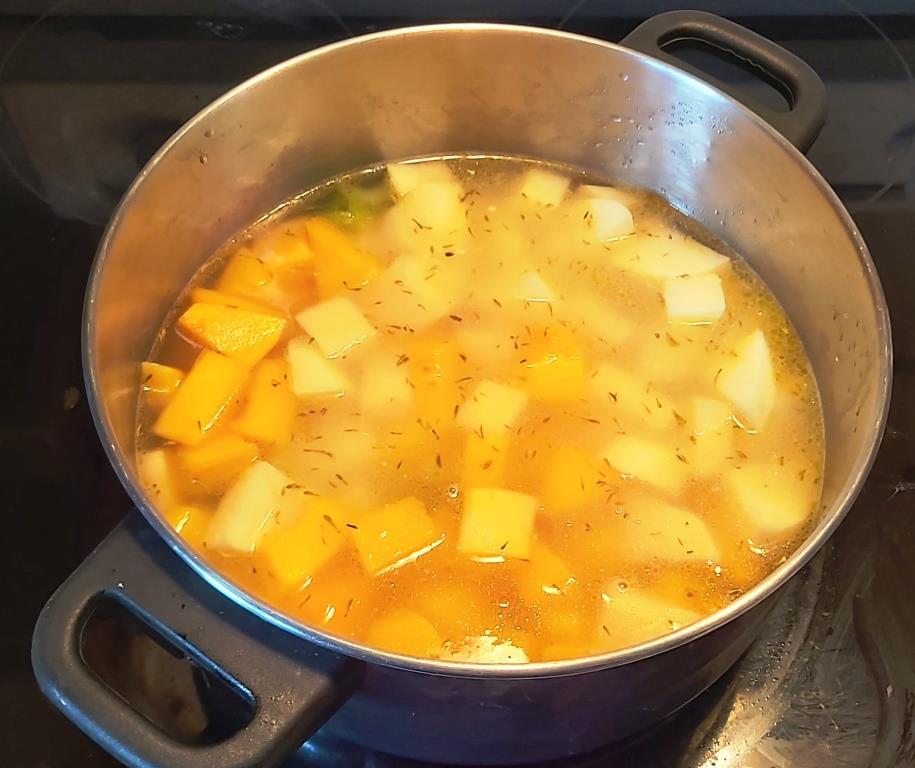 Butternut Squash and Potato Soup and Butternut Squash Soup Recipe - Steaming and Simmering