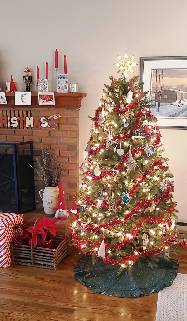 A Country Christmas with more Country Christmas Traditions such as a Christmas Tree
