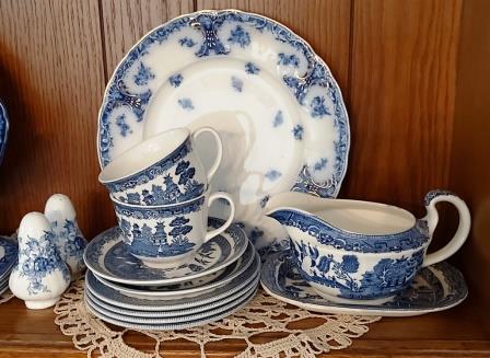 What is Flow Blue China - Flow Blue Transferware