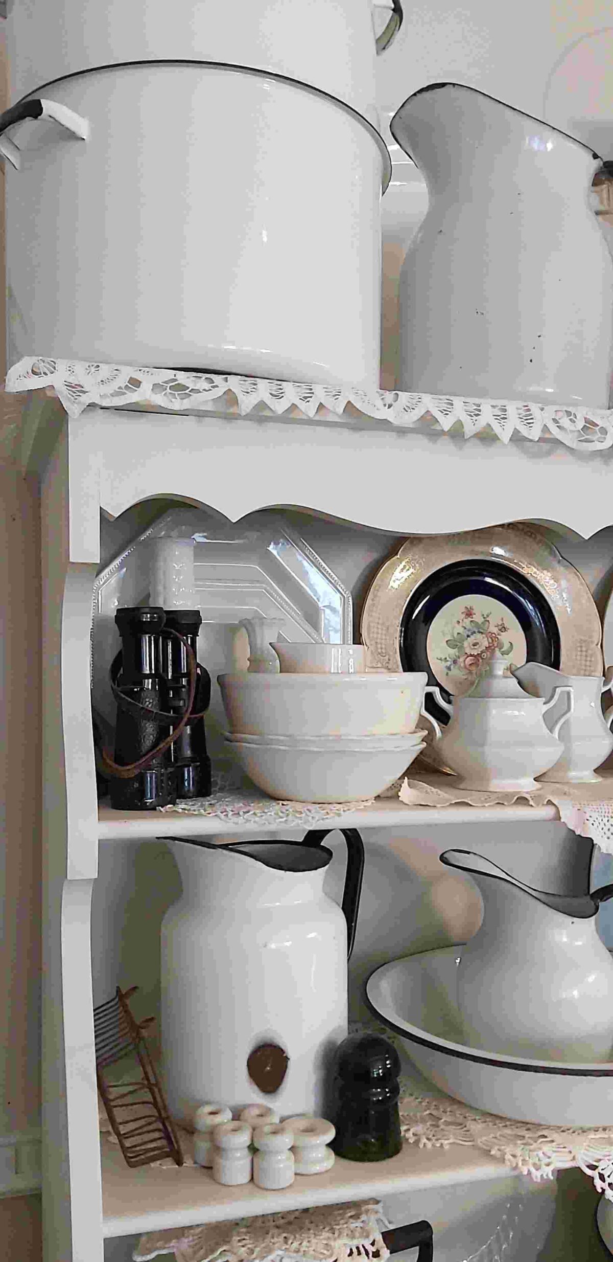 Black and White Enamelware Display - Everything Country CA