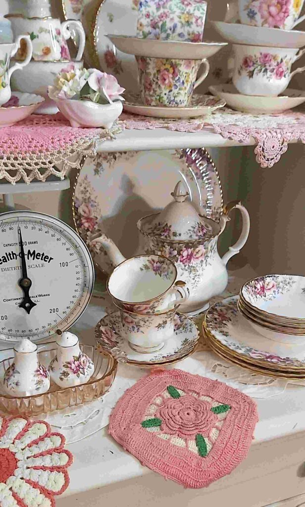 Pink Tea Party Display
Pink Porcelain China
Pink Valentines Day Tea