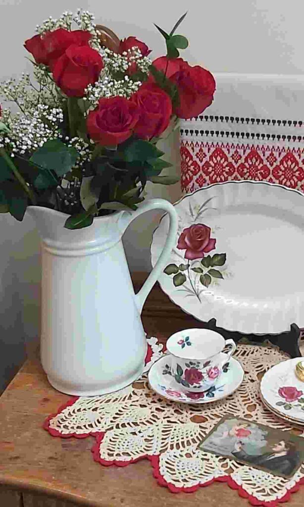 Vintage Valentines Day Decor - Vintage Valentines Day Ideas - Vintage Valentines Vignette - Vintage Tea Party