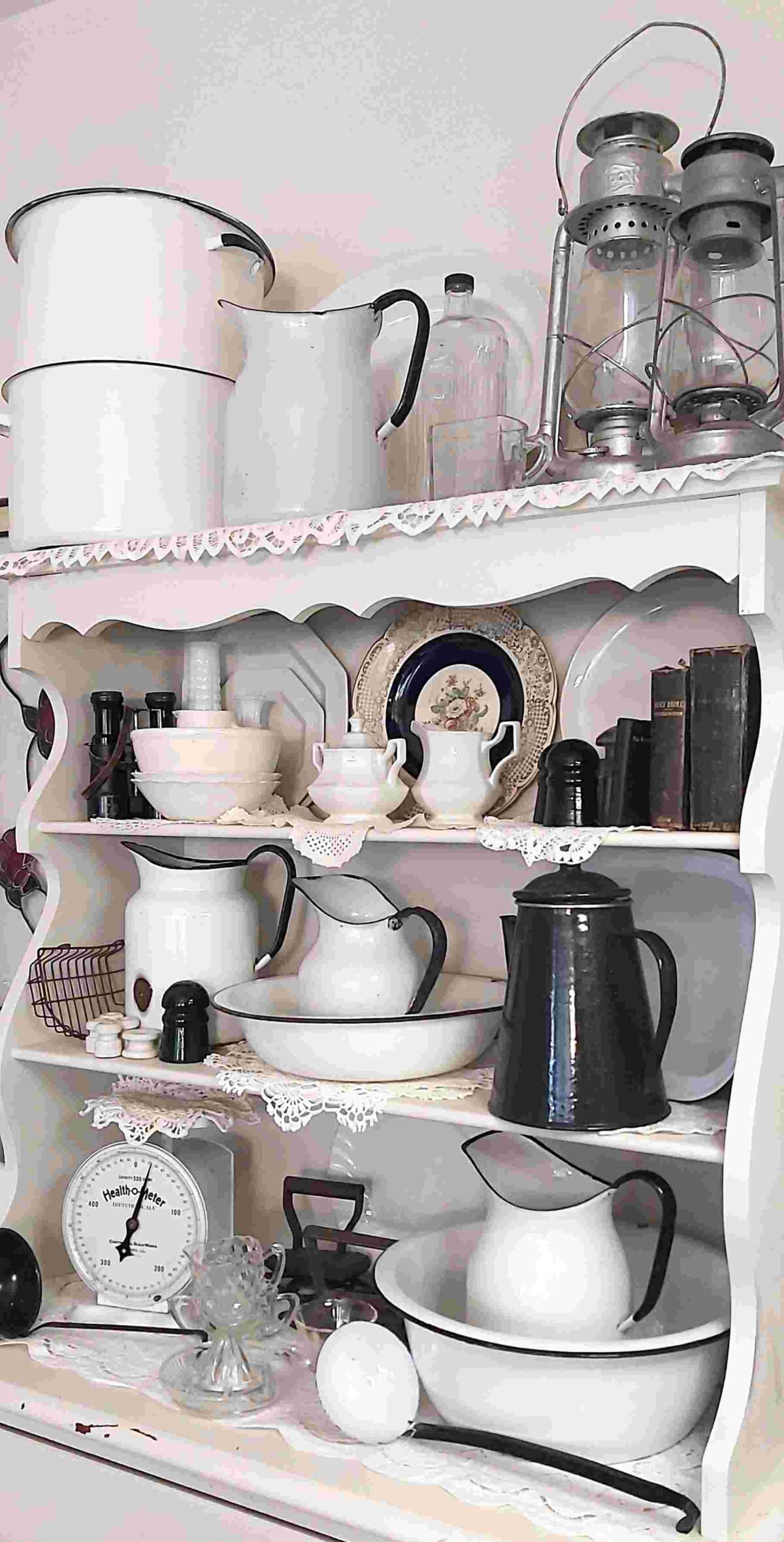Black and White Enamelware Display Everything Country CA