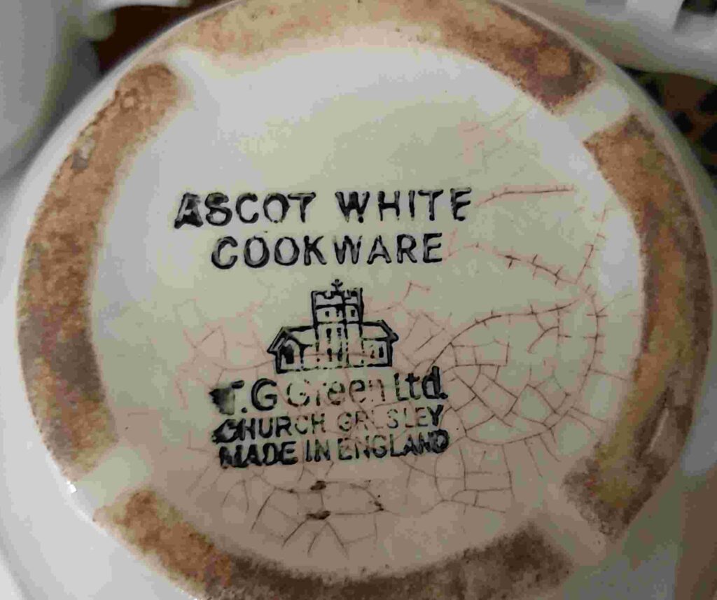 Ascot white cookware
V G Green Ltd.