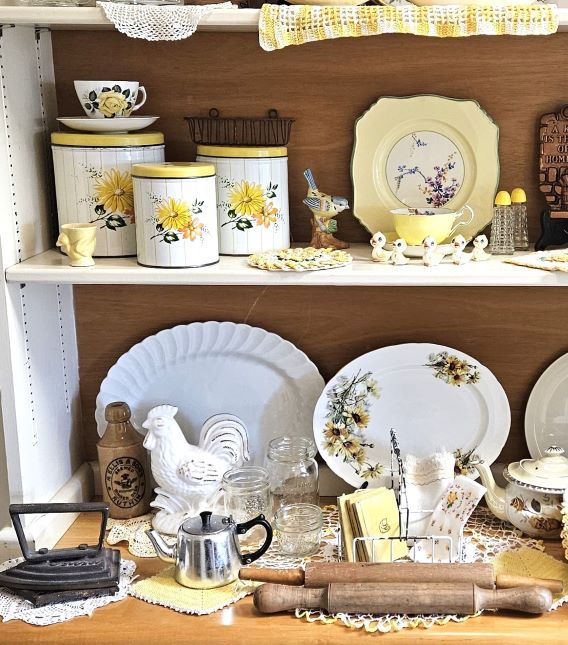 Yellow Vintage Kitchen Decor
Vintage Yellow Kitchenware
Yellow Aesthetic
Yellow Enamelware Cannister Set